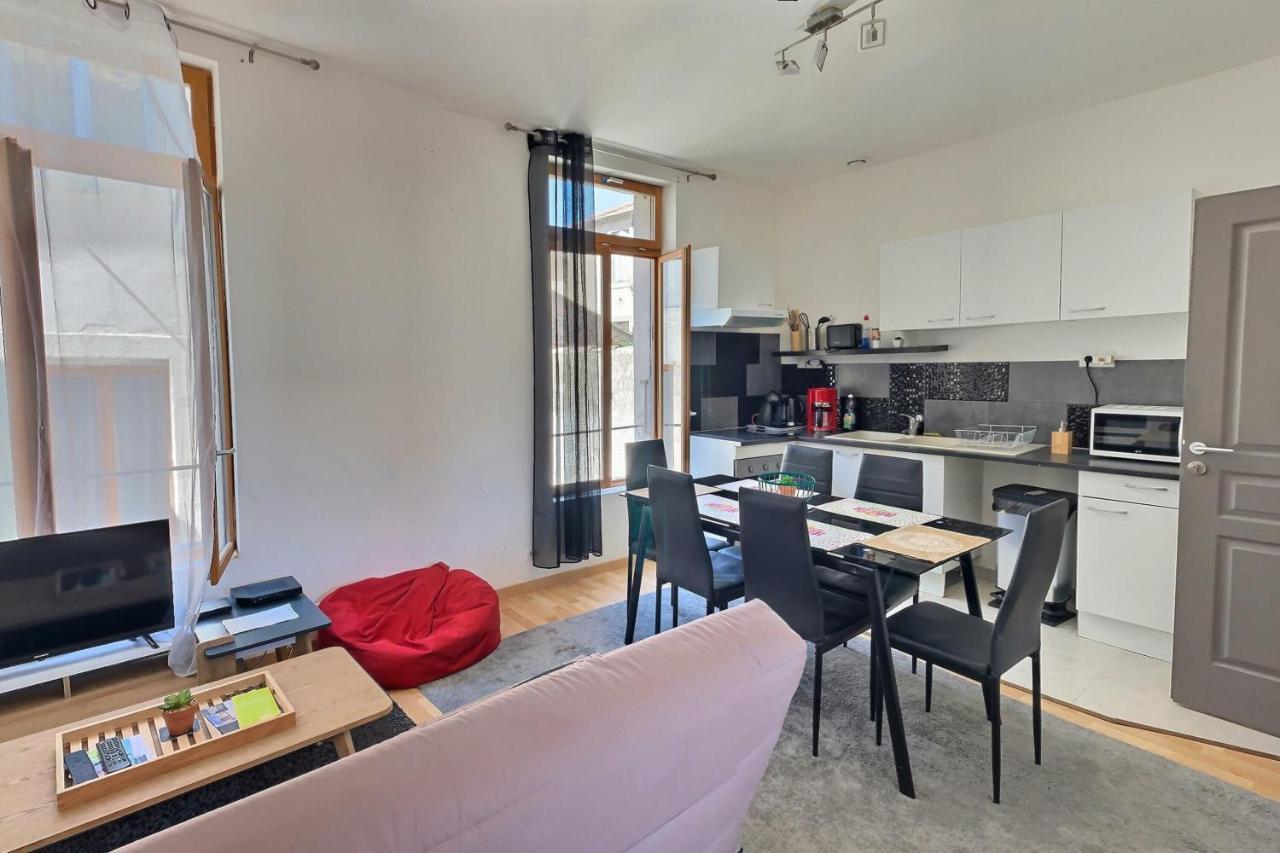 Des Appartements Au Calme Dans Un Immeuble Historique Beziers Luaran gambar