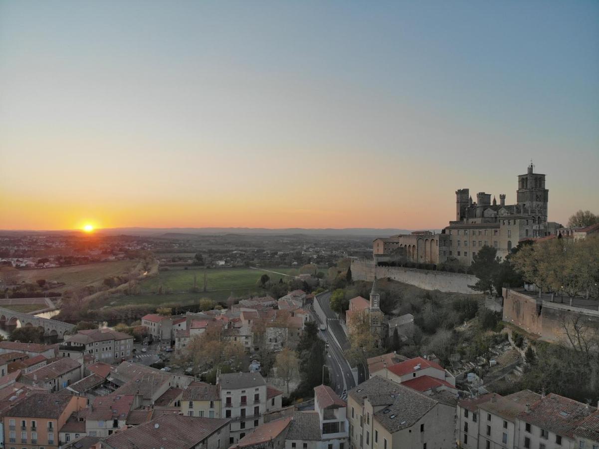 Des Appartements Au Calme Dans Un Immeuble Historique Beziers Luaran gambar